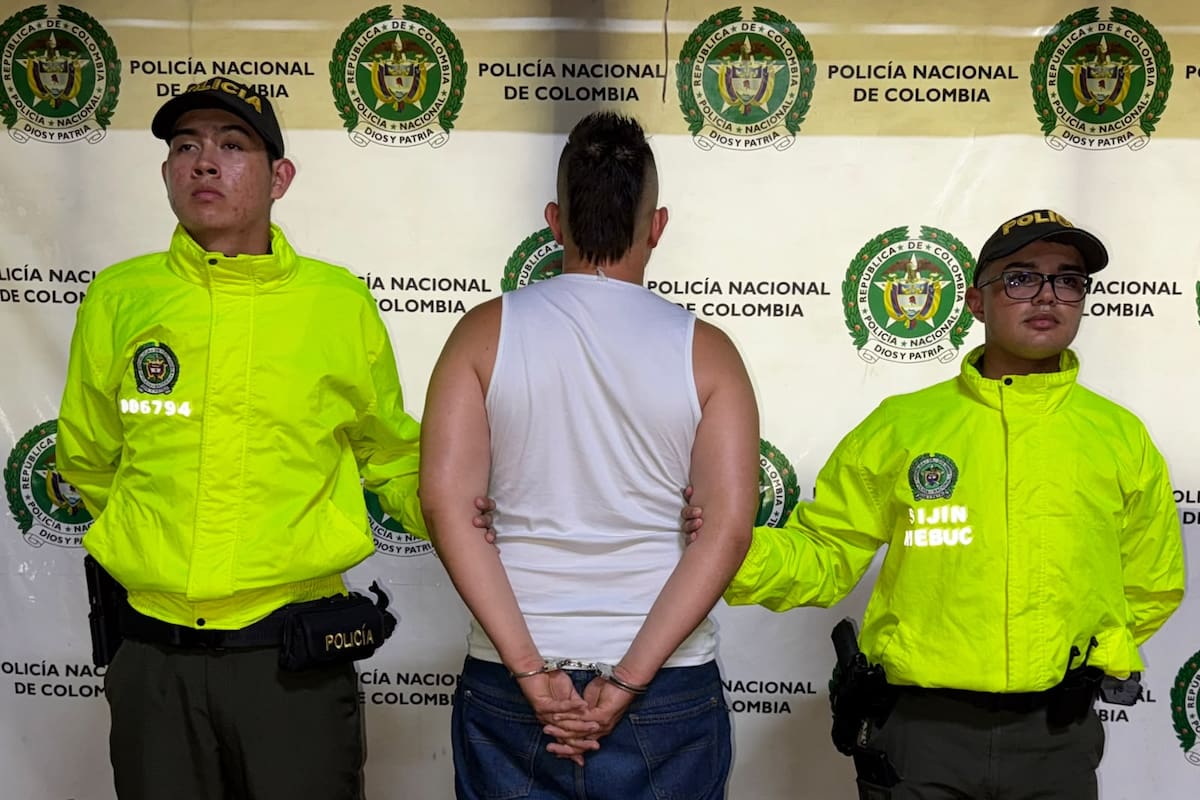 El capturado fue dejado a disposición de la Fiscalía y deberá responder por el delito de hurto por medios informáticos y semejantes.