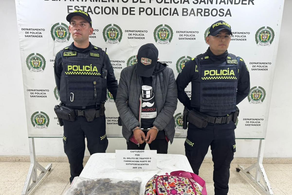 El capturado llevaba más de 500 dosis de marihuana listas para su comercialización.