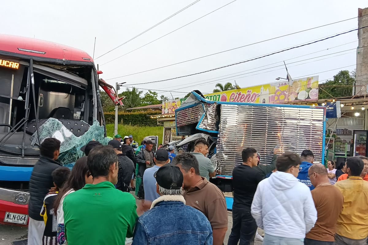 El conductor de una turbo murió tras el violento choque ocurrido en la entrada a Cite, en Barbosa.