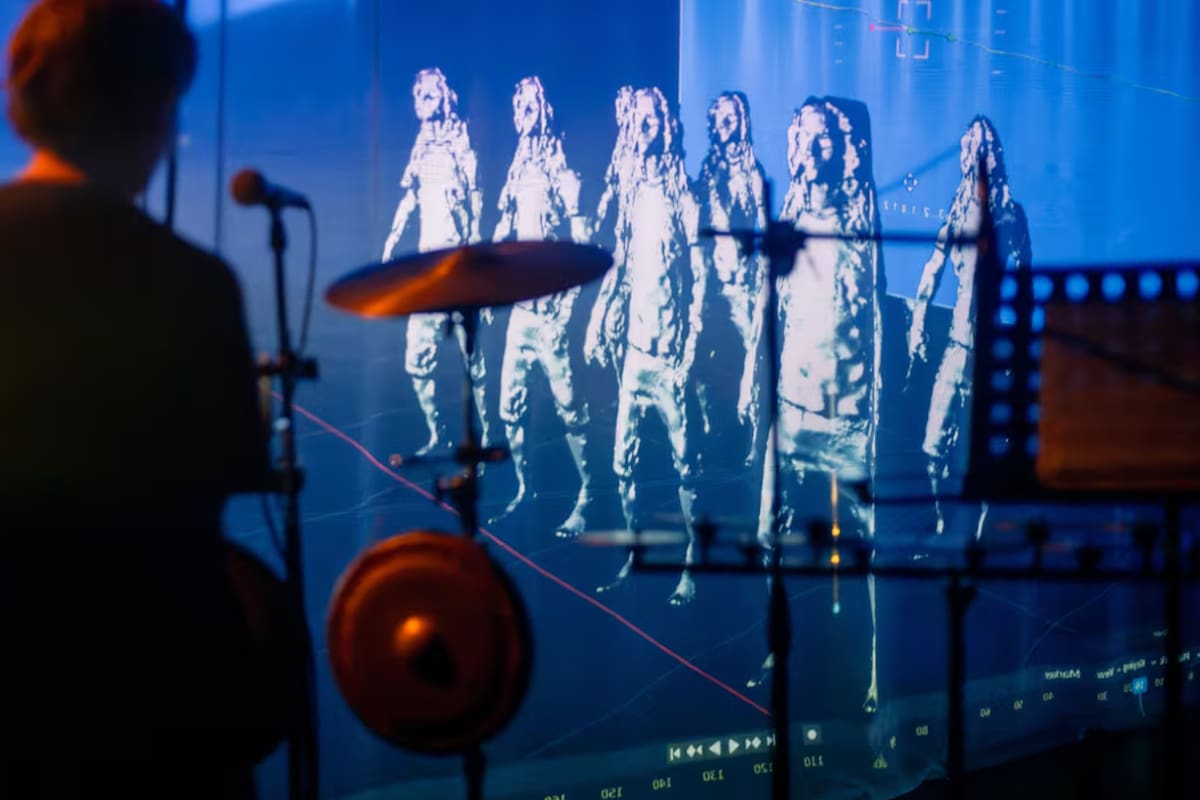 Durante cinco días, un proyecto internacional llegará a Bogotá con una propuesta artística y pública que invita a mirar de frente una realidad incómoda, todavía abierta en la memoria colombiana. Foto suministrada/VANGUARDIA