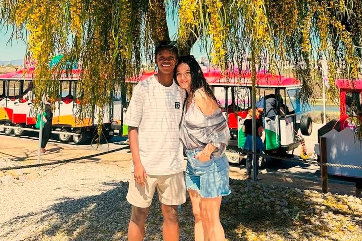 Linda y Valentina son una pareja que irradia amor y felicidad. Su historia ha cautivado a miles de personas que las siguen en las redes sociales y las apoyan en sus proyectos. Foto tomada de Internet/VANGUARDIA