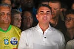 Avión de Flávio Bolsonaro salió de Guayaquil rumbo a Miami tras escala en Ecuador: EE. UU. le ofrecerá visas a su familia