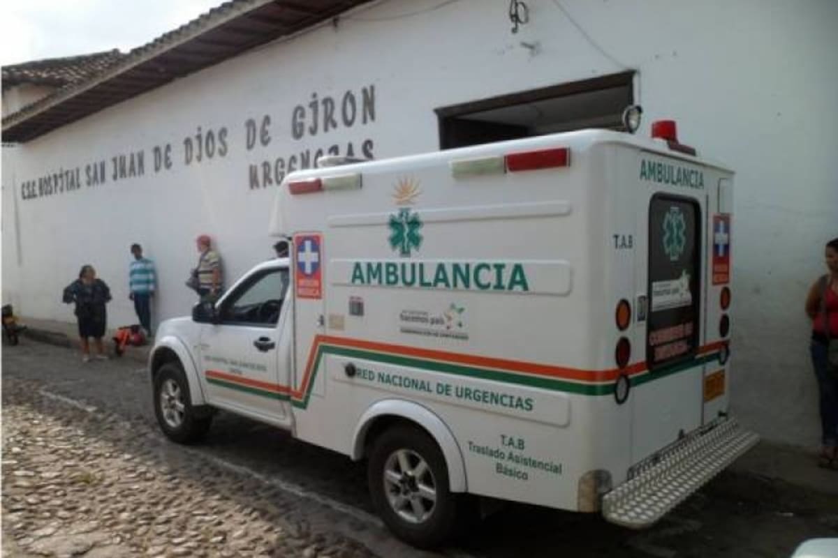 El herido fue trasladado al Hospital Local de Girón.