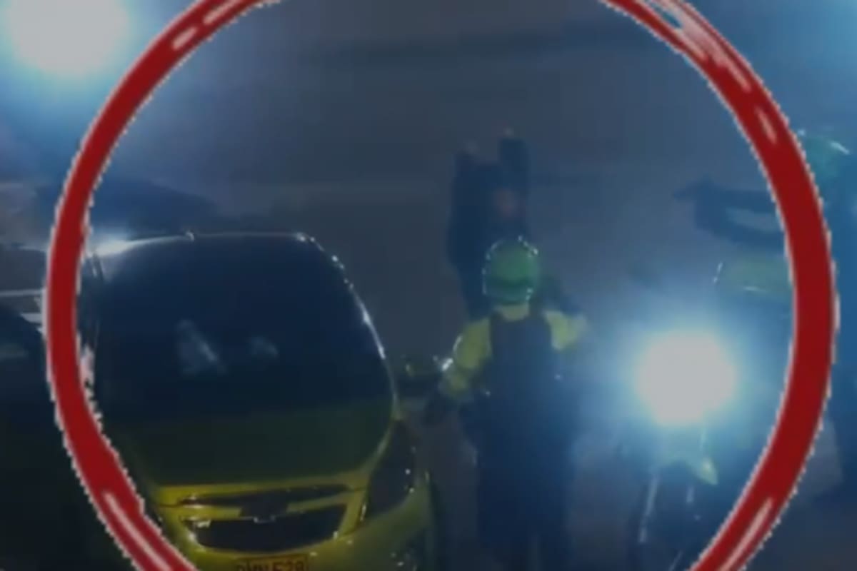 El hombre fue capturado en plena vía pública del barrio Centro de Piedecuesta tras protagonizar una riña.