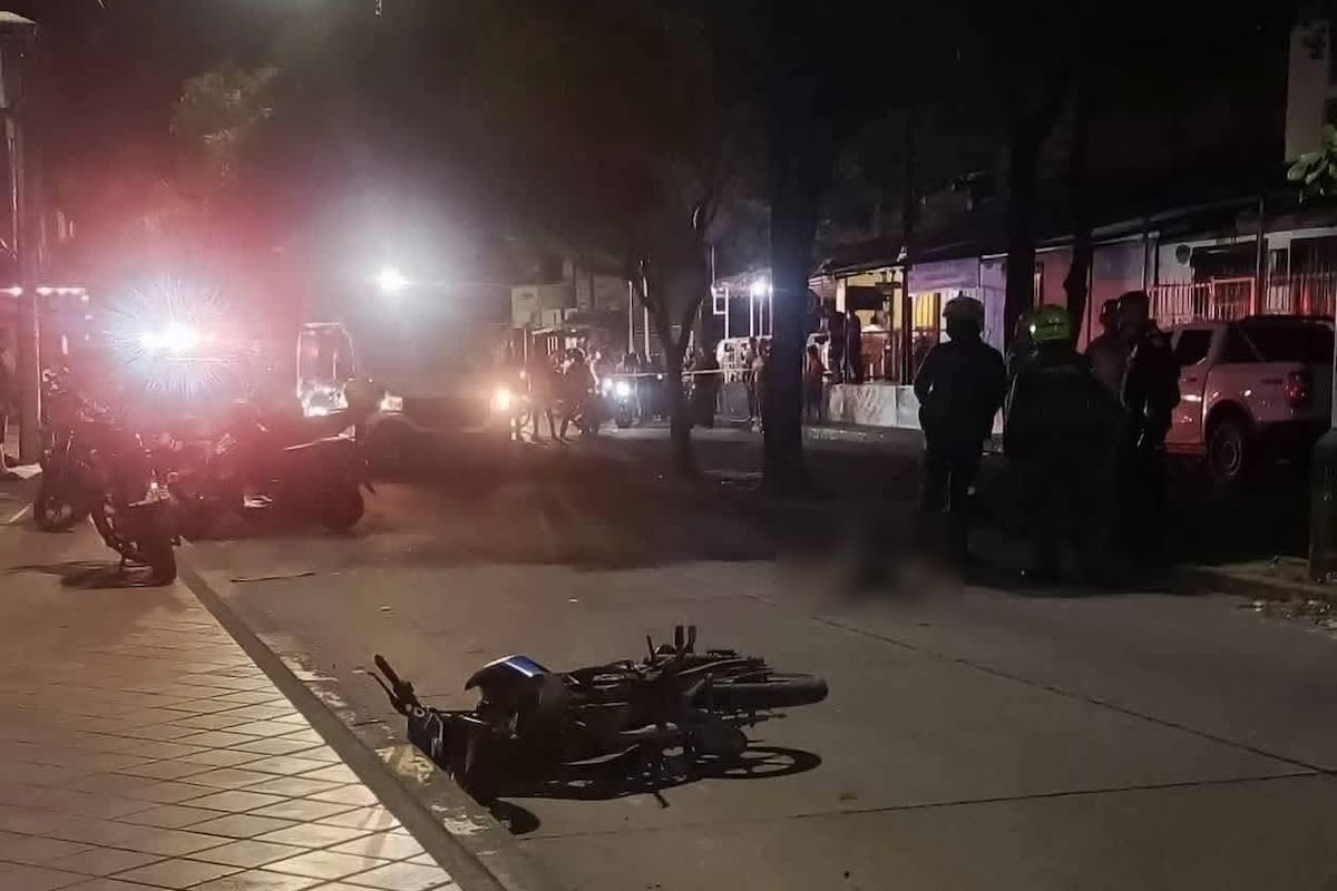 El joven Jhon Jairo Mogollón Santana fue asesinado mientras se movilizaba en su motocicleta por la Comuna 5 de Barrancabermeja.