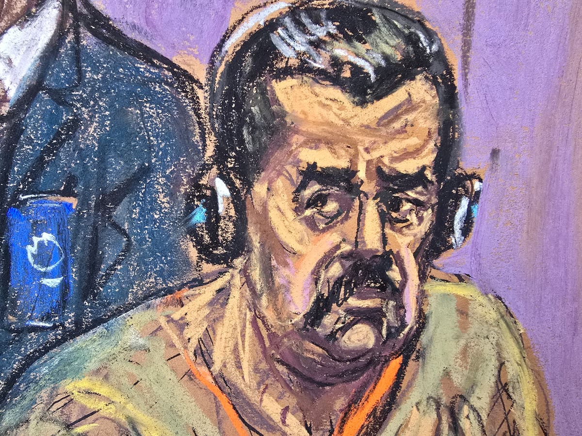 UA9395. NUEVA YORK (NY, EE.UU.), 26/03/2026.- Fotografía de un dibujo realizado por la artista Jane Rosenberg donde aparece el presidente depuesto de Venezuela, Nicolás Maduro, en una audiencia este jueves, en un tribunal federal en Nueva York (EE.UU.). El juez encargado del caso contra el depuesto presidente venezolano, Nicolás Maduro, y su esposa, Cilia Flores, descartó desestimar su caso "porque sería tomar una medida demasiado seria". EFE/ Jane Rosenberg