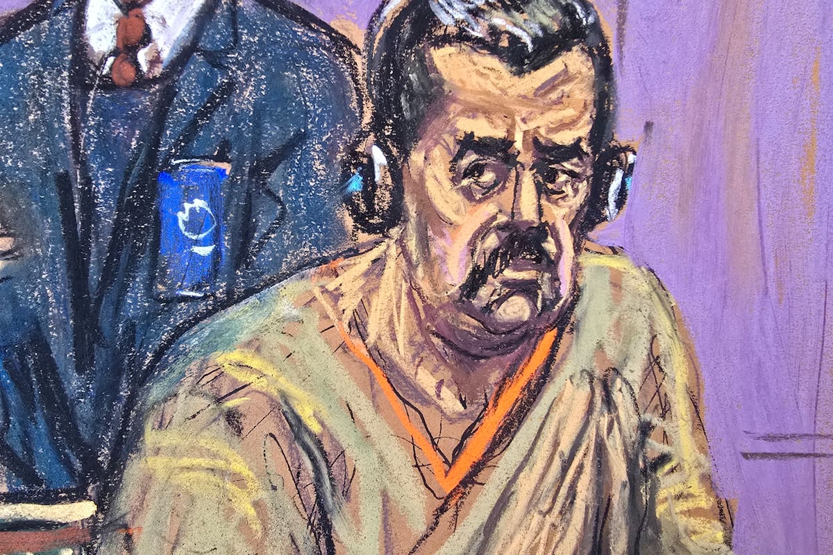 Fotografía de un dibujo realizado por la artista Jane Rosenberg donde aparece el depuesto presidente de Venezuela, Nicolás Maduro, durante su comparecencia este lunes, ante un tribunal federal en Nueva York (EE.UU.). El juez federal a cargo del caso contra Maduro y su esposa Cilia Flores afirmó que no les considera "una amenaza para la seguridad nacional" de Estados Unidos, puesto que ya se encuentran detenidos en el país. EFE/ Jane Rosenberg