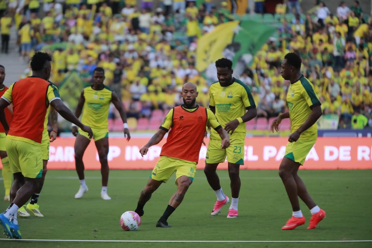 El mensaje de Freddy Hinestroza después de marcar y asistir en el triunfo del Atlético Bucaramanga. Foto: Jaime Moreno/Vanguardia