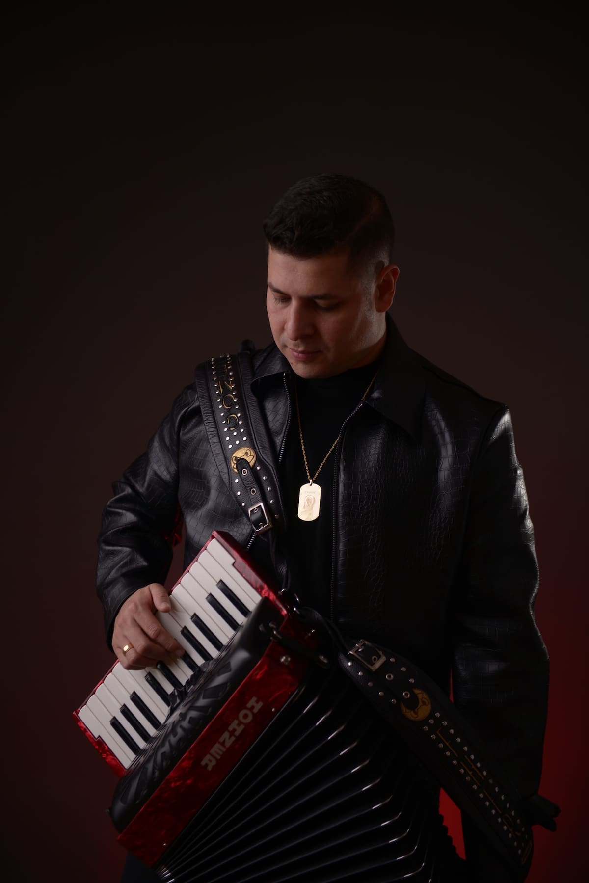 El músico y productor santandereano Fher Gómez estrenó, junto a Lodwing V., Islas Canarias. Foto suministrada/VANGUARDIA