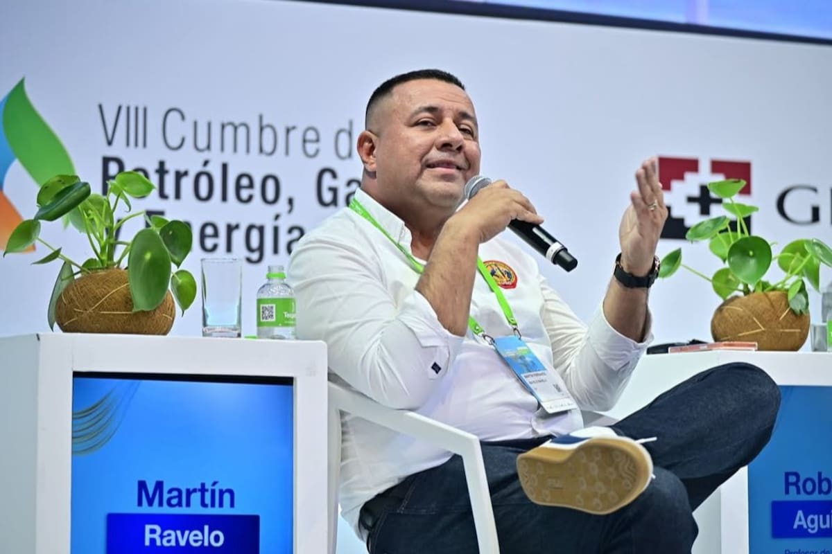 El nuevo presidente de la USO, Martín Ravelo Ravelo, habló sobre fracking, el futuro de la industria petrolera en el país y algunas de las misiones que tendrá al frente del sindicato petrolero más relevante de Colombia. | Cortesía VII Cumbre de Petróleo, gas y energía
