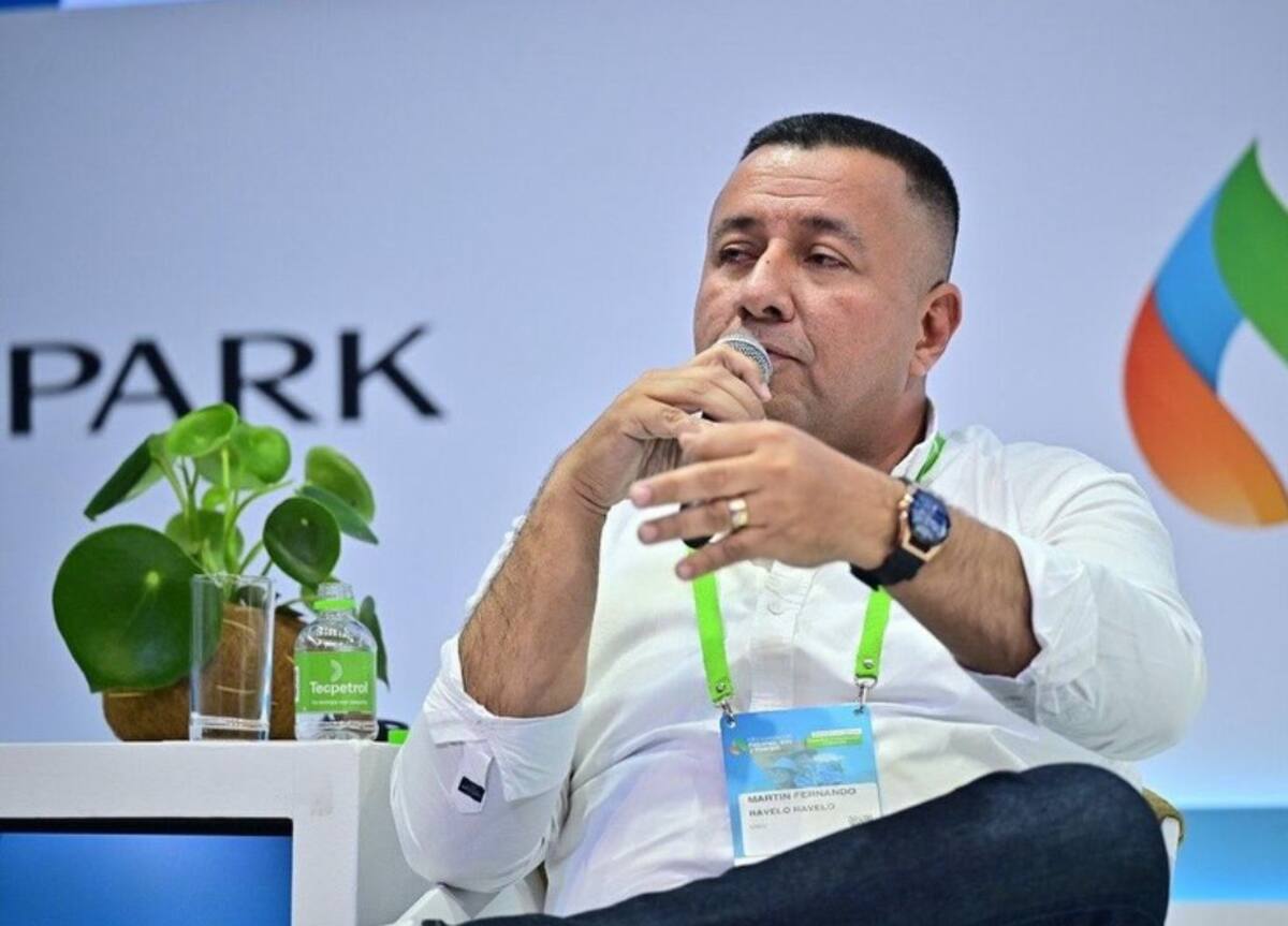 El nuevo presidente de la USO, Martín Ravelo Ravelo, habló sobre fracking, el futuro de la industria petrolera en el país y algunas de las misiones que tendrá al frente del sindicato petrolero más relevante de Colombia. | Cortesía VII Cumbre de Petróleo, gas y energía