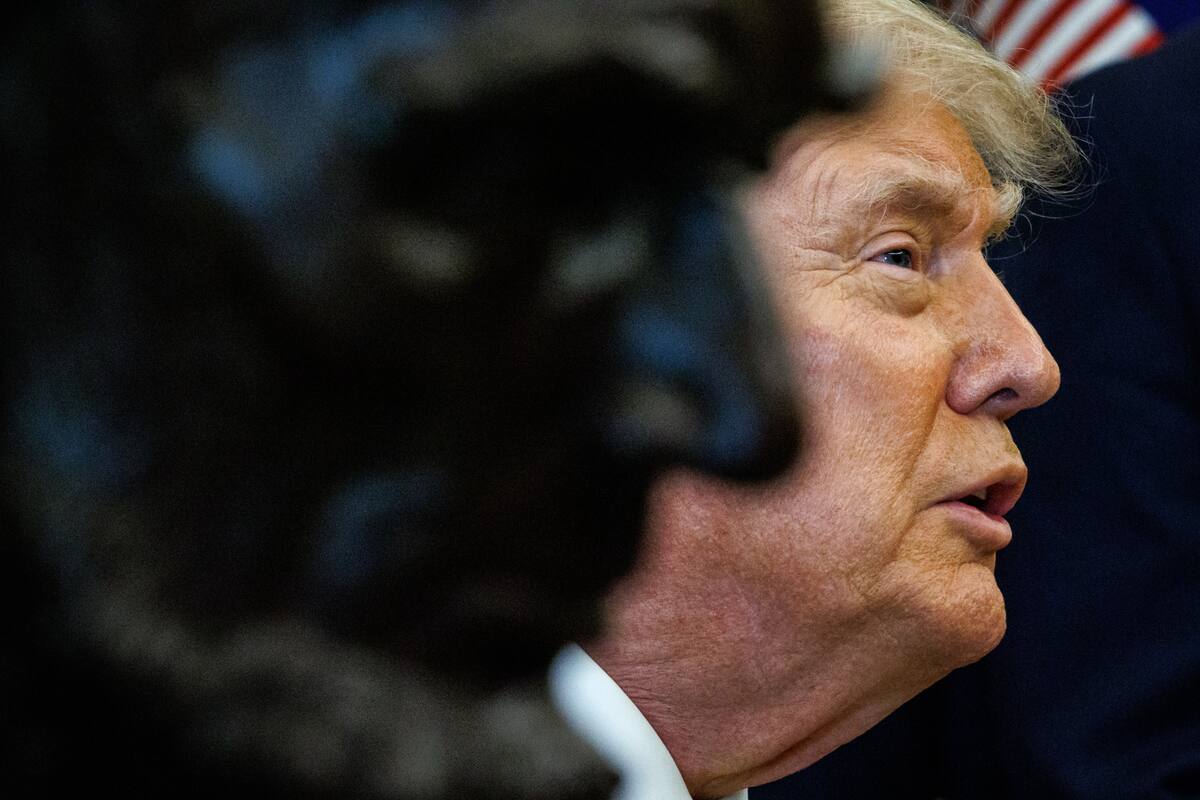 El presidente Donald Trump. // Foto: EFE/EPA/SAMUEL CORUM / POOL