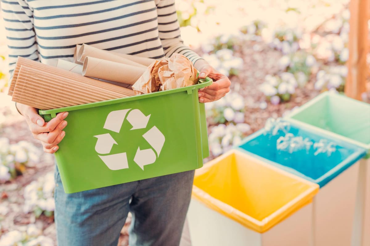 Para Colombia el reciclaje es importante porque contribuye a la conservación de recursos naturales, reduce la contaminación ambiental, genera empleo y oportunidades de negocio. Foto tomada de Internet/VANGUARDIA
