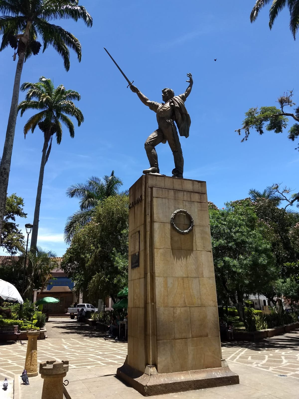 José Antonio Galán, escultura del maestro Óscar Rodríguez Naranjo. | Víctor Solano /VANGUARDIA