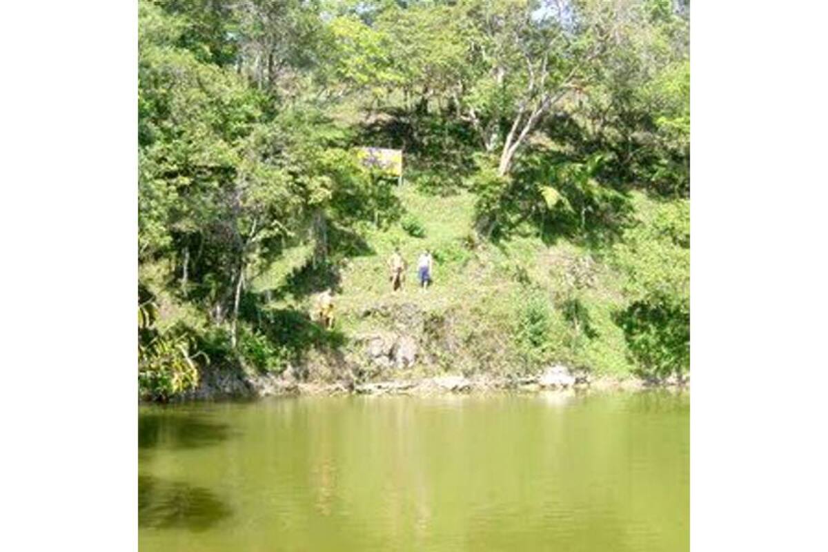 El alcalde de Guavatá insiste en la solicitud realizada ante la CAS para que le sea concesionada agua de la quebrada Pozo Verde, del municipio de Bolívar. (Foto: Suministrada/VANGUARDIA LIBERAL )