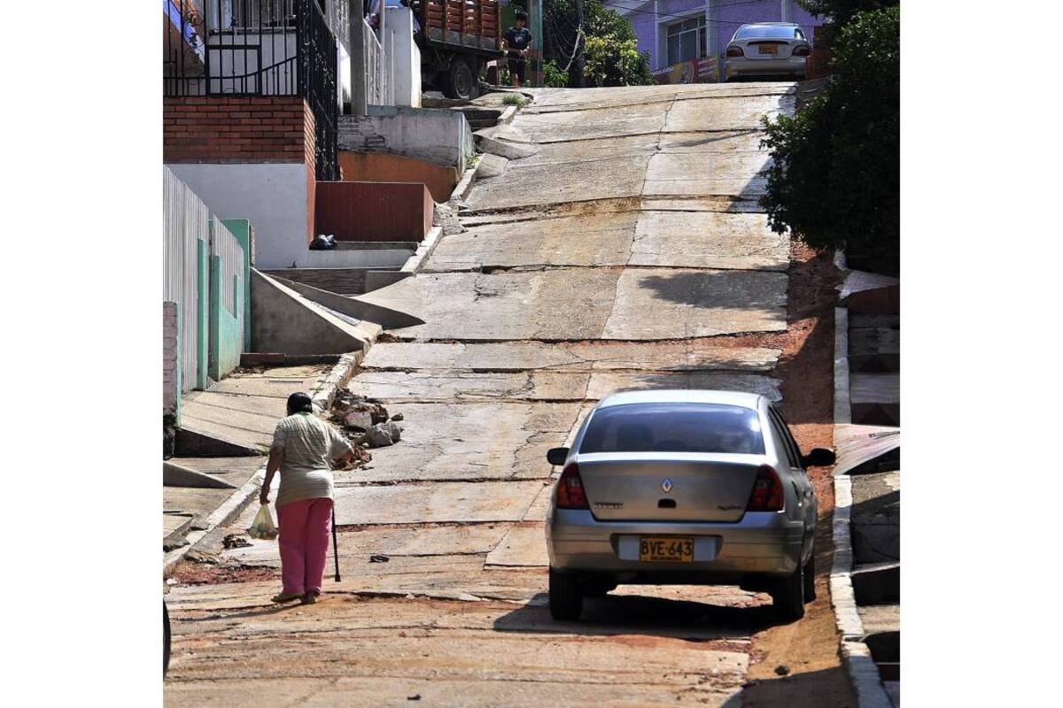 La queja de la comunidad es por la falta de arreglos en la malla vial y la cancha múltiple de Rosales. (Foto: Archivo / VANGUARDIA LIBERAL)