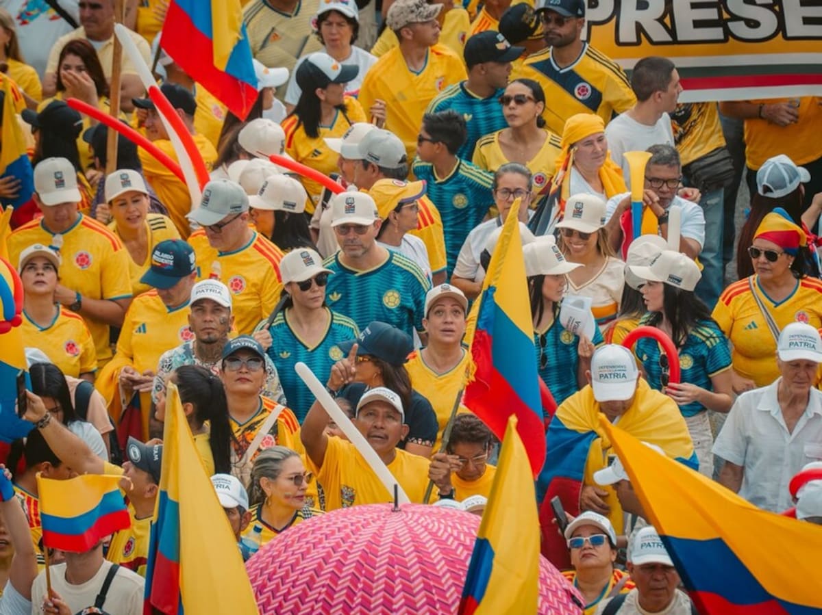 Voto decisivo: En medio de un ambiente de profunda polarización, millones de colombianos acuden a las urnas este domingo para definir el rumbo político del país para los próximos cuatro años.