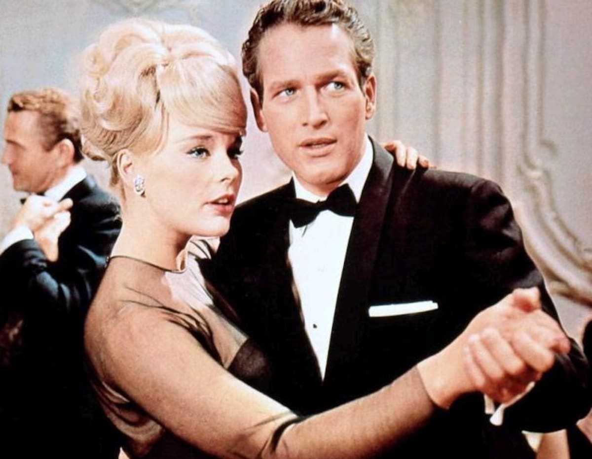 La actriz alemana Elke Sommer compartió pantalla con Paul Newman y Edward G. Robinson en la película ‘El premio’, estrenada en 1963.