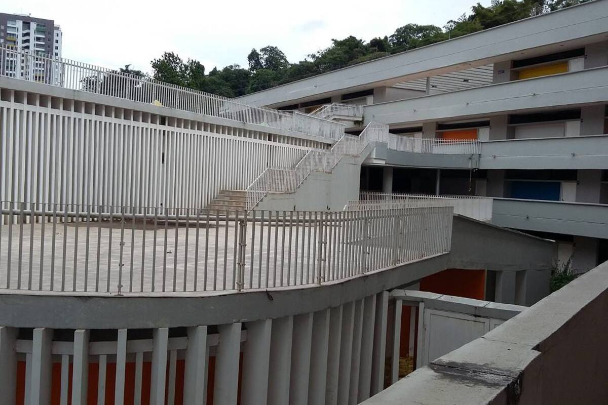Al principio, se tenía contemplado abrir este plantel educativo como sede de algún colegio. Sin embargo, los trámites ante el MEN hicieron cambiar los planes y ahora será una nueva institución con identidad propia. (Foto: Archivo / VANGUARDIA LIBERAL)