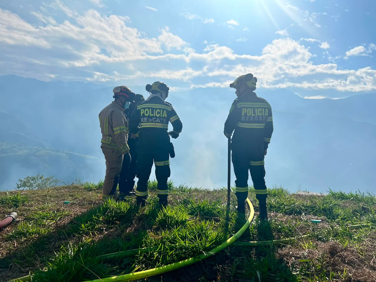 Llamado a la prevención ante el incremento de incendios forestales en Santander.