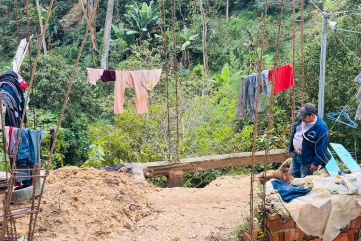Las familias han visto cómo sus viviendas se reducen a escombros. Foto: Felipe Jaimes Lagos / VANGUARDIA