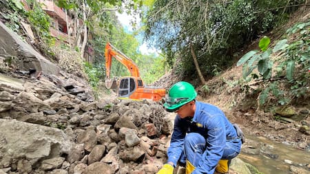EMPAS avanza en la reconstrucción del paso elevado de alcantarillado en Zapamanga