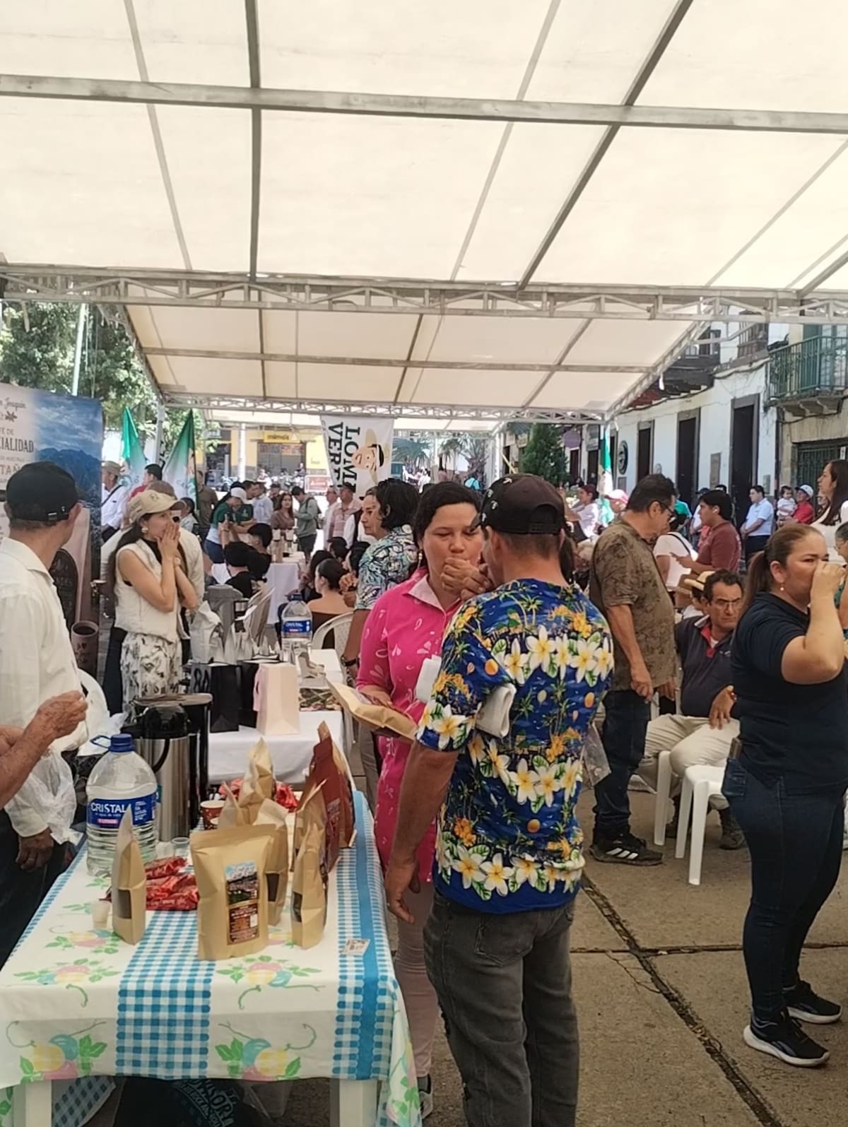 Emprendedores cafeteros de la provincis Guanentá presentaron sus marcas en la muestra comercial de San Gil.