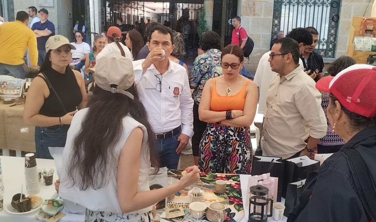 Emprendedores cafeteros de la provincia Guanentá presentaron sus productos.