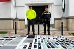 Operativo en Las Pulgas, en Bucaramanga, dejó 153 equipos incautados y dos negocios suspendidos