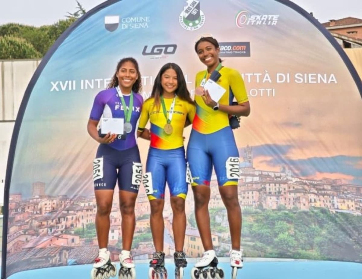 En la combinada de fondo júnior damas, el podio fue completamente colombiano, con el oro de Mariana Imitola de selección Colombia, la plata de Yoselyn Rojo Mosquera, del Team Fénix, y el bronce de Gisell Alejandra Caicedo, de la Selección Colombia. Foto: Fedepatín