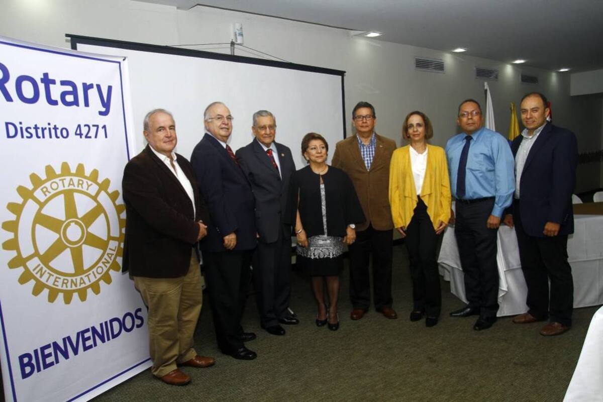 Antonio José Díaz, Alberto García, Jorge Aurelio Díaz, Gilma de Díaz, Marco Sergio Cote Peña, María Carmenza Biccini Martínez, Carlos Alberto Adarme Rincón y Andrés Gómez Ocampo. (Foto: César Flórez / VANGUARDIA LIBERAL )