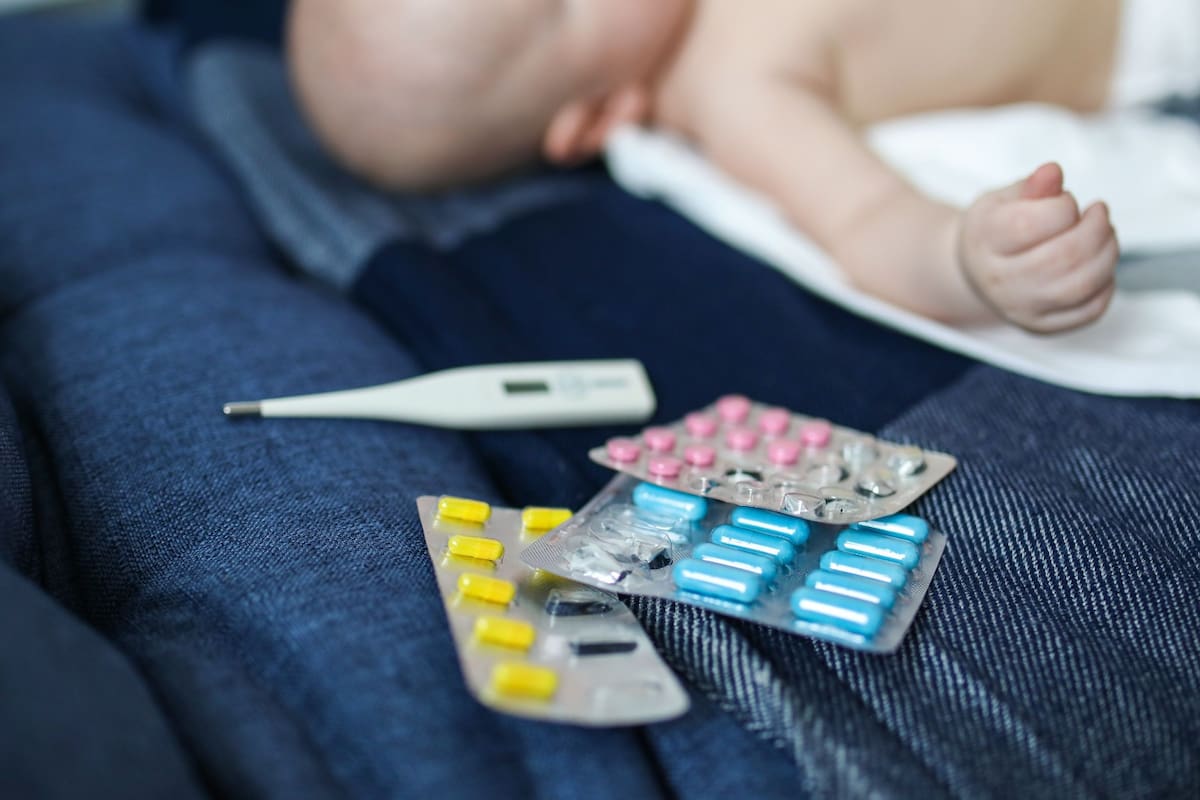 La sequía y las altas temperaturas por el fenómeno de El Niño han acelerado los casos de dengue y deshidratación en regiones vulnerables de Colombia, como niños y adultos mayores.