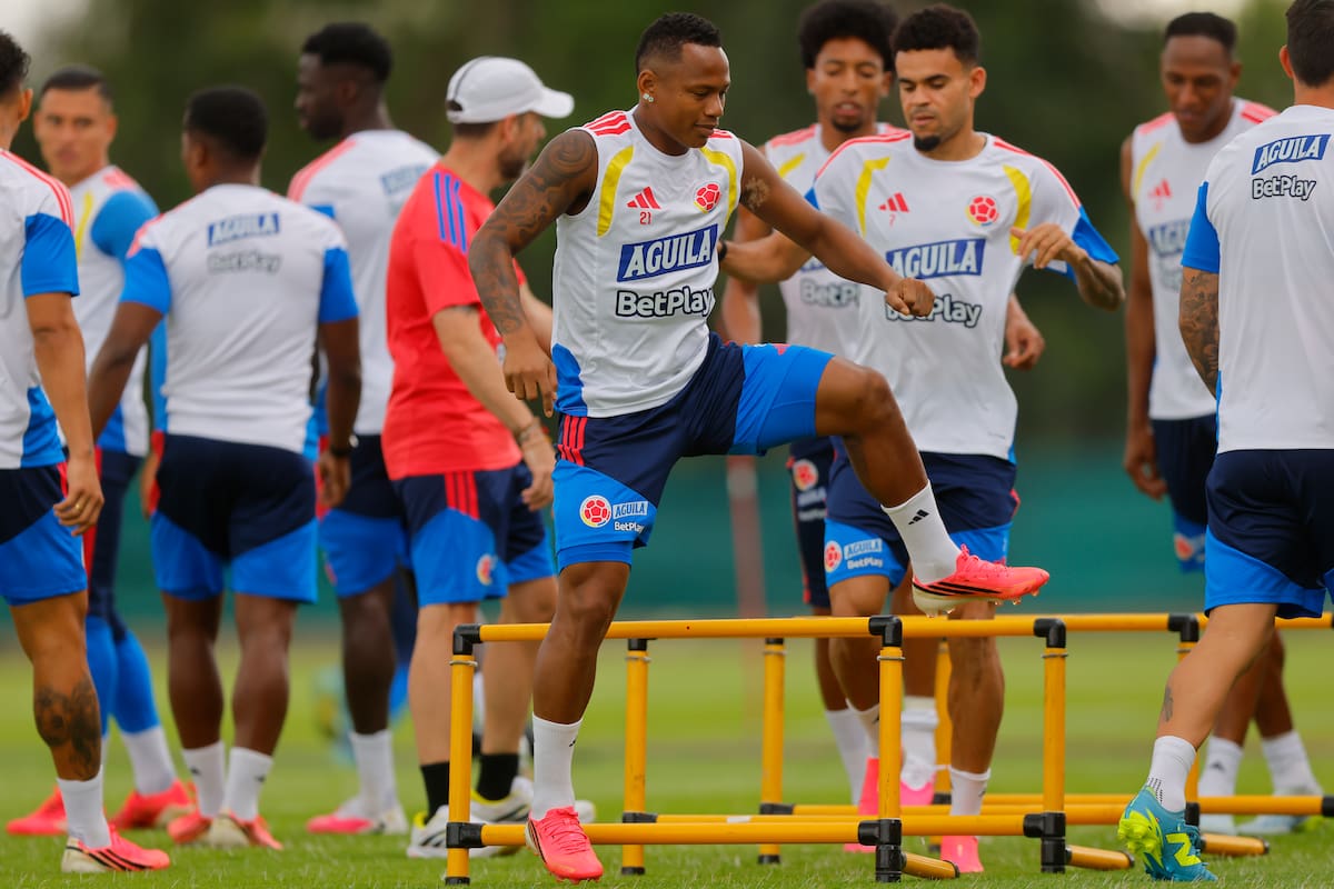 GUADALAJARA (MÉXICO), 21/06/2026.- El jugador de la selección de Colombia, Jaminton Campaz, durante el entrenamiento que el combinado colombiano ha realizado en la Academia Atlas este domingo en Guadalajara, Jalisco (México). EFE/ Francisco Guasco