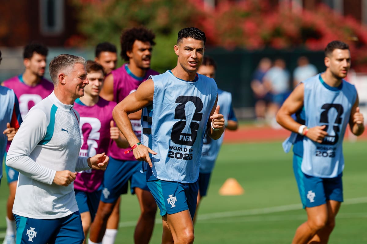 DALLAS, 05/07/2026.-El jugador de la selección de Portugal Cristiano Ronaldo, durante el entrenamiento de la selección de Portugal este domingo en Dallas (Estados Unidos). Portugal se entrenta mañana lunes en octavos de final del Mundial 2026 a la selección española en estadio de Dallas.-EFE/ Mariscal