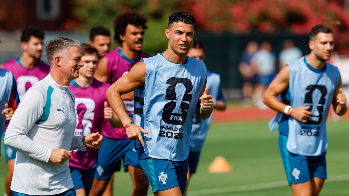 DALLAS, 05/07/2026.-El jugador de la selección de Portugal Cristiano Ronaldo, durante el entrenamiento de la selección de Portugal este domingo en Dallas (Estados Unidos). Portugal se entrenta mañana lunes en octavos de final del Mundial 2026 a la selección española en estadio de Dallas.-EFE/ Mariscal