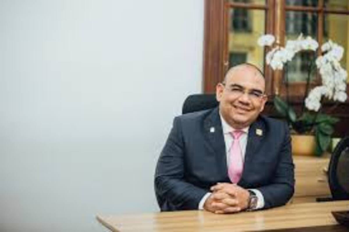 Antonio José Correa, Senador.