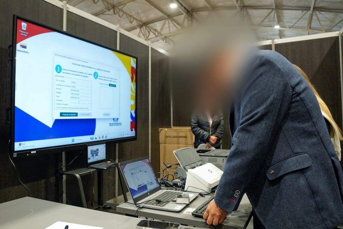 Imagen de referencia de los escrutinios de las elecciones legislativas y consultas presidenciales 2026 en Corferias Bogotá. // Foto: Colprensa.