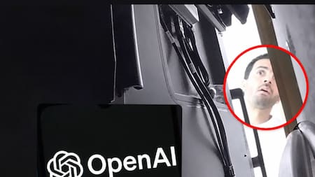 Empleado de OpenAI habría ocultado una grabadora para espiar reuniones secretas