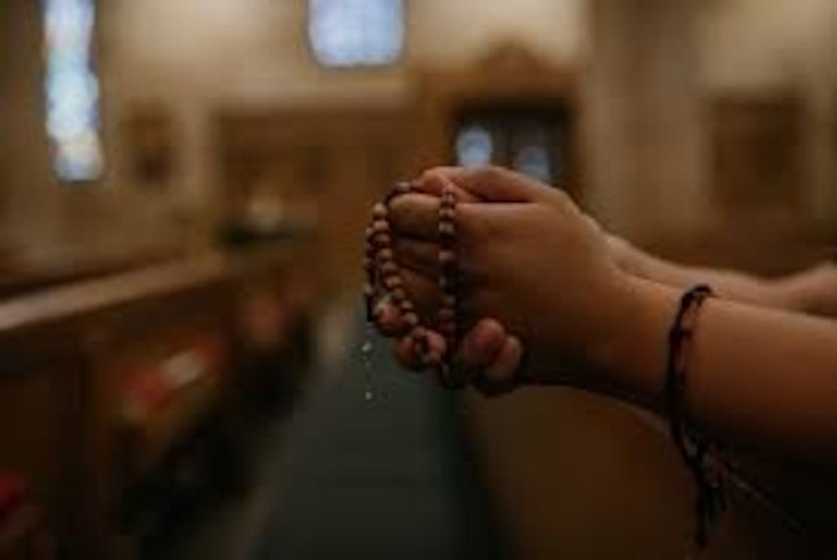 El valor de la oración: la palabra de Dios es el alimento por el cual la oración es nutrida y, al ser pronunciada, usted se hace fuerte.