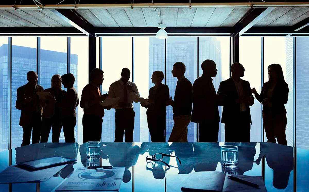 Las personas que nos rodean.