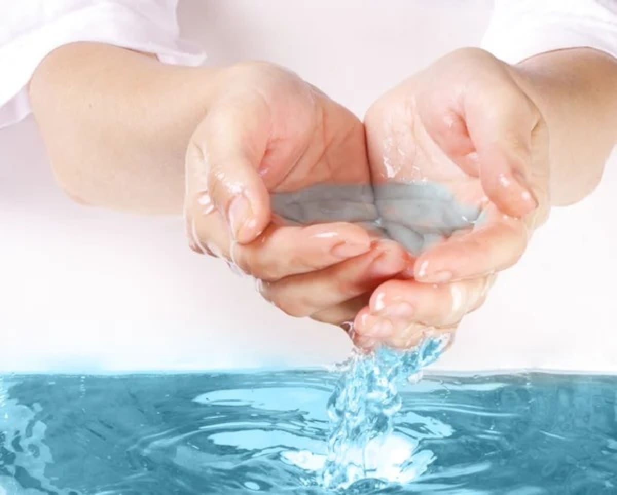 Aproveche el momento porque la vida se nos escapa como el agua entre las manos.