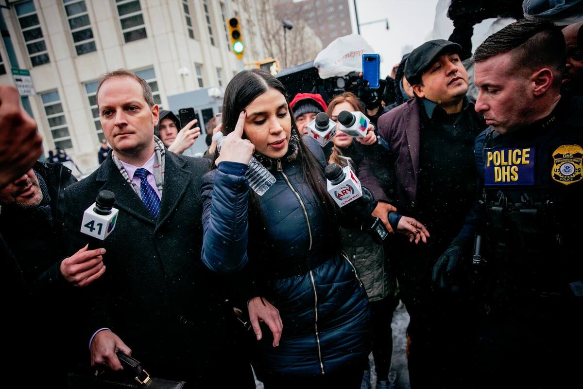 Emma Coronel, de 31 años y con doble nacionalidad mexicana y estadounidense, fue detenida el pasado lunes en el aeropuerto internacional de Dulles (Virginia). (Foto: EFE / VANGUARDIA)