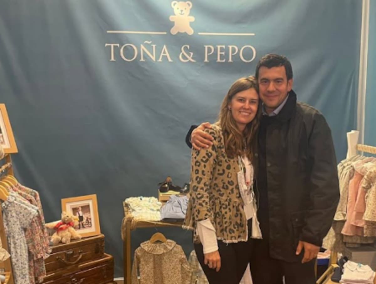 Esposa de Rodrigo Lara señaló a Carlos Suárez por salida del Ministerio del Interior. | Foto: Tomada de Instagram @mariajvalenzuelag