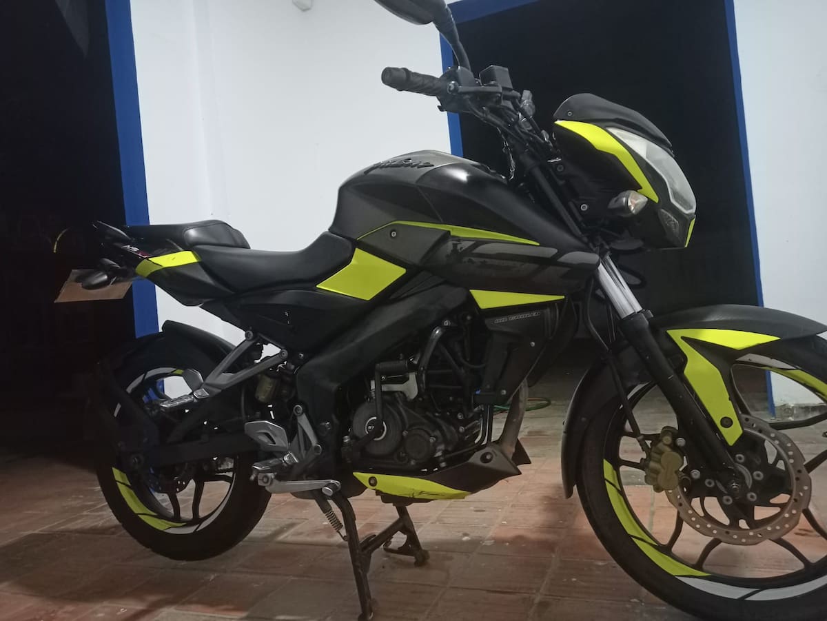 Esta es la motocicleta hurtada a Miguel Ángel Quintero, se solicita quien sepa alguna información comunicarse con esta medio o al local mencionado.