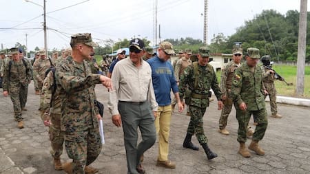 EE. UU. y Colombia preparan operaciones antidrogas en el Pacífico contra el narcotráfico