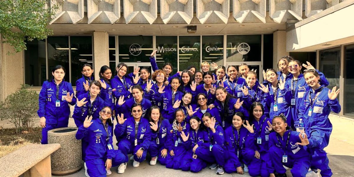 La Fundación She Is extiende esta invitación a todas las niñas y jóvenes que cumplan con los requisitos, a postularse al programa “Ella Es Astronauta”. Foto tomada de redes sociales/VANGUARDIA