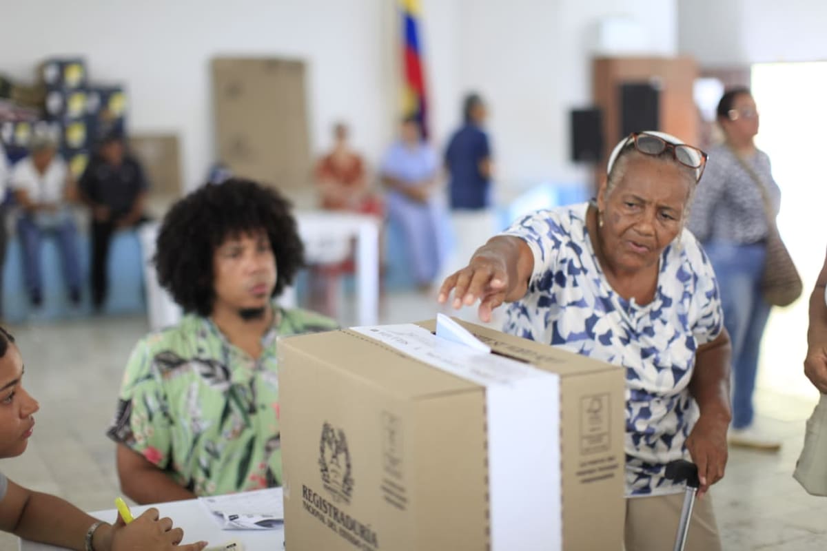 Este 31 de mayo, los cartageneros salieron a ejercer su derecho al voto para elegir presidente. // Foto: Óscar Díaz
