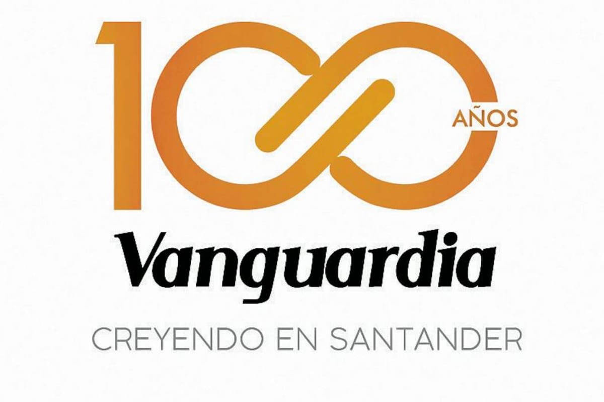 La imagen representa, con el manejo de los dos ceros, la rotativa simulada en las formas cilíndricas que se usan en el momento de la impresión de nuestro periódico. Al mismo tiempo deja ver los constantes mejoramientos y crecimientos de esta Casa Editorial. Al reflejar uno de los elementos se obtiene visualmente el símbolo del ‘infinito’, que en el caso de Vanguardia Liberal da fe de las interminables noticias que se han registrado en un siglo de veraz información.