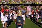 El pasillo más polémico: Estudiantes de La Plata le dio la espalda a Rosario Central