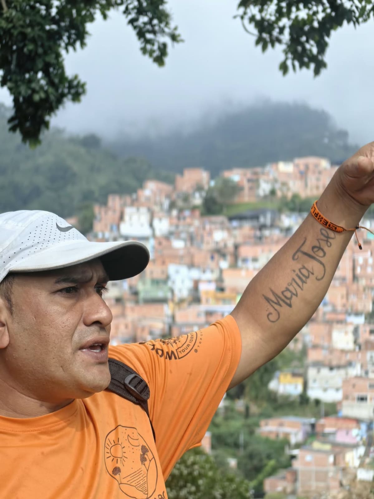 Omar Bermúdez, el hombre que quiere cambiar la imagen de la Comuna 14 a través del turismo y el liderazgo comunitario.